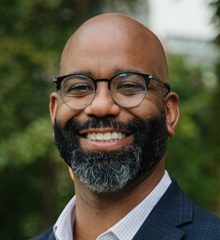 headshot-speaker-reuben-jonathan-miller